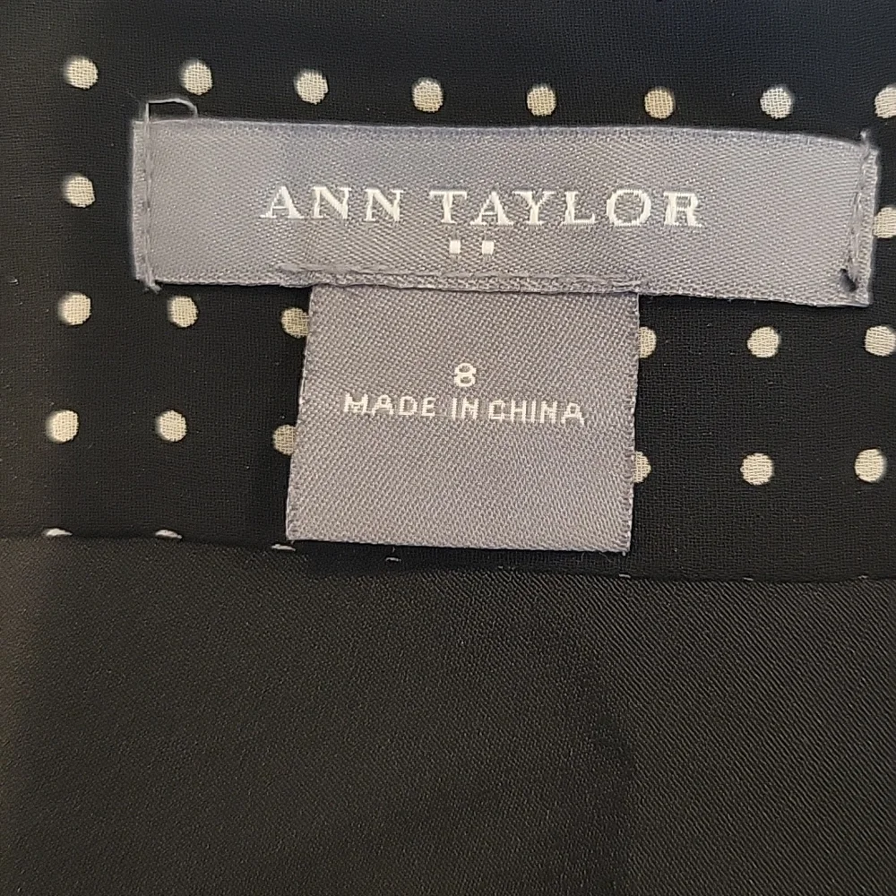 Black skirt - Picture 4 of 7